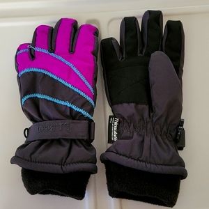 Insulated gloves